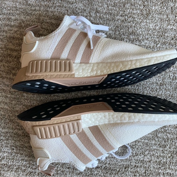 NWOT adidas - Picture 3 of 3